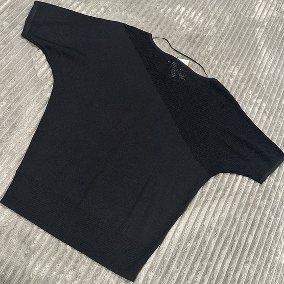 Calvin Klein Sweater Top - Picture 6 of 8